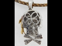 ペンダント スカルモチーフ