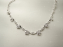 K18WG　ダイヤモンドネックレス