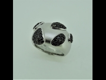 PTブラックダイヤモンド（0.74ct）リング