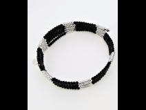 K18WGブラックスピネルマグネットネックレス（70cm）