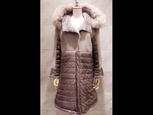 ムートン・ダウン　リバーシブルコート