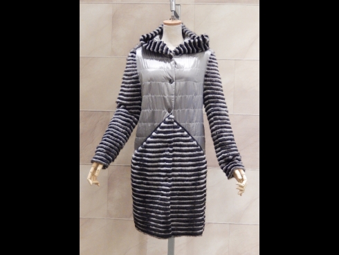 ミンク・レッキス／ダウンリバーシブルコート