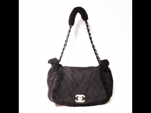 シャネル　ムートンバック(黒)      (USED)