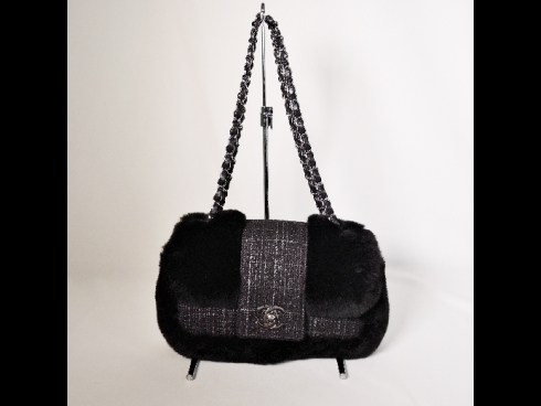 シャネルショルダ－バッグ　(USED)