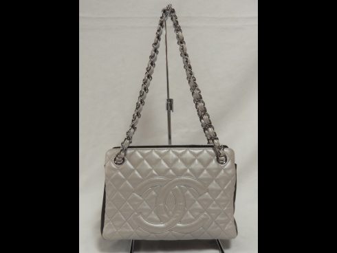 シャネル　チェーンバック　 (USED)