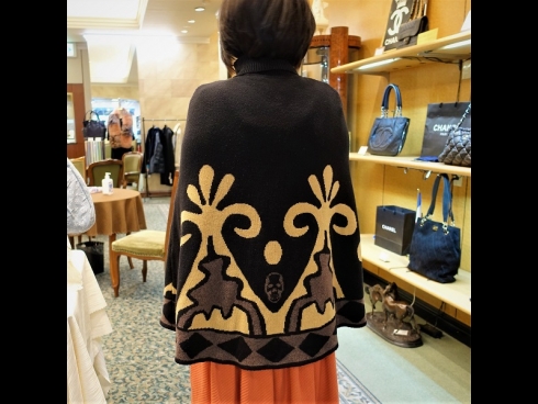 ルシアン　ぺラフィネ　カシミア１００％ポンチョ（USED)