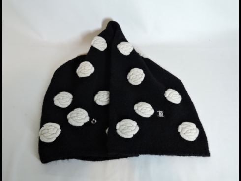 シャネル　スト－ル　（USED)