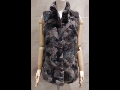 ミンクベスト　迷彩柄