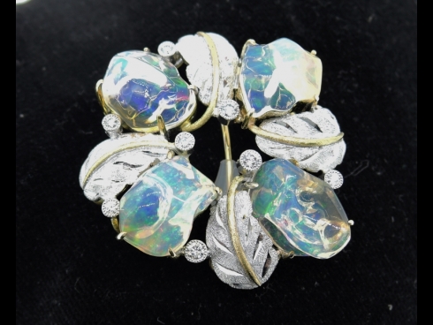 K18/K18WGオパ－ルブロ－チ　オパ－ル10.48ctダイヤ0.20ct