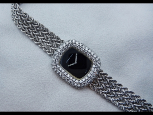 AUDEMARS  PIGUET  K18ﾎﾜｲﾄｺﾞｰﾙﾄﾞ・ﾀﾞｲﾔﾓﾝﾄﾞ時計　　（USED)