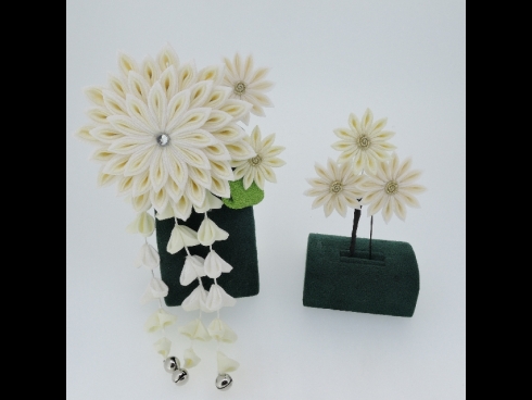 つまみ細工　藤さがり付コーム＆Uピン２点セット(白)