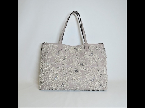 ヴァレンチノ ビーズ刺繍（ショルダ－付）ト－トバッグ（USED/新品同様）