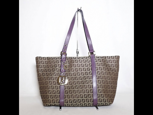 フェンディ　ズッカ　ショルダーバッグ　 (USED)