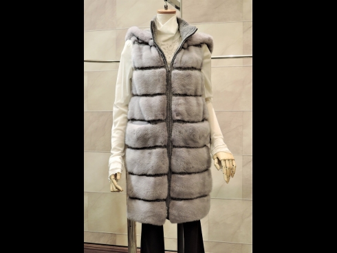 ミンク/10％カシミヤ90％ウ－ルリバ－シブルベスト（80cm）