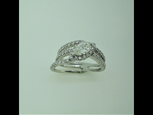 PTダイヤモンド（中石0.458ct、脇石0.82ct）リング