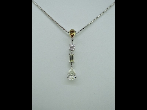 PTオレンジ・ピンク・ホワイトダイヤモンド（0.73ct）ペンダントネックレス