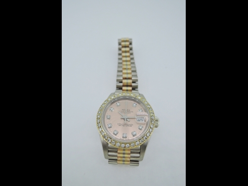ロレックス　K18WG無垢トリコロ－ルダイヤモンド時計　　（USED)