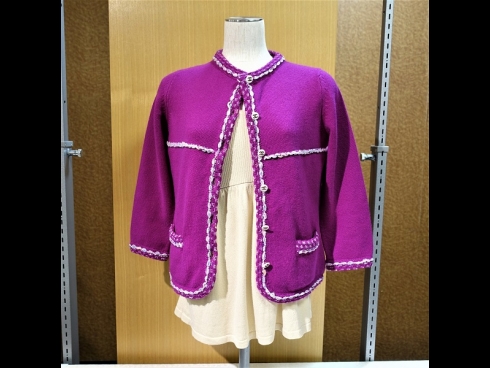 CHANEL　カ－ディガン（USED)