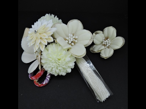 つまみ細工フラワ－コ－ム・ミニ2点セット　白