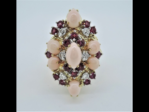 K18/PT900サンゴ石（R1.60ct　Ｄ0.46ct）リング