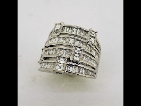 PTダイヤモンド(2.650ct)リング