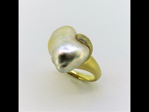 K18南洋ケシ真珠ダイヤモンドリング