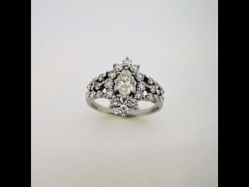 PTダイヤモンド（0.52ct　0.47ct）リング