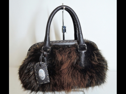 フェンディセレリアファ-ハンドバッグ　　（USED/美品）