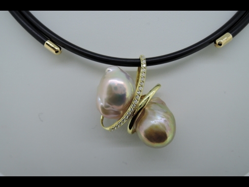 Ｋ18湖水ﾊﾟ-ﾙﾀﾞｲﾔﾓﾝﾄﾞ（020ct）ペンダント