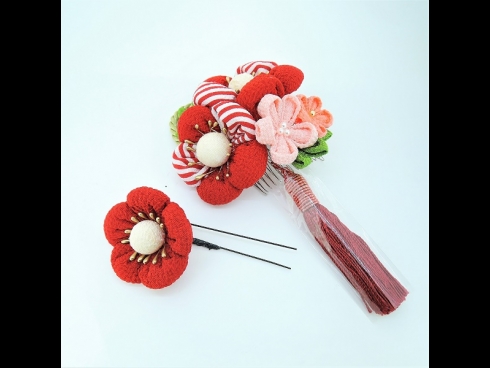 ちりめん梅つまみ細工フラワ－コ－ム2点セット　赤