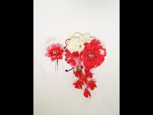 つまみ細工・パールさがり付 ラメフラワーコーム & ラメフラワーUピン　２点セット (赤)