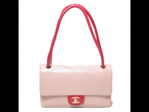 シャネル　レザーハンドバック　　（USED)