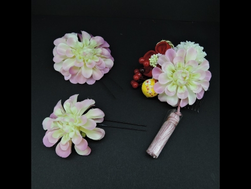 つまみ付フラワ－コ－ムふさ付・ミニ3点セット　薄ピンク