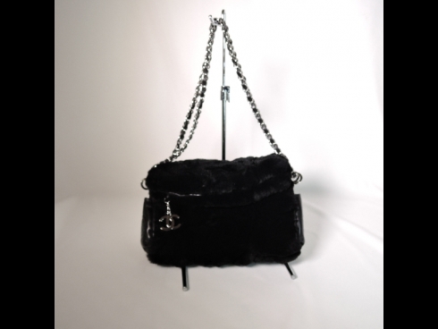 シャネルショルダ－バッグ　(USED)