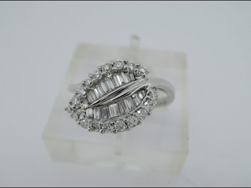 k18WGダイヤモンド0.57ct  リング