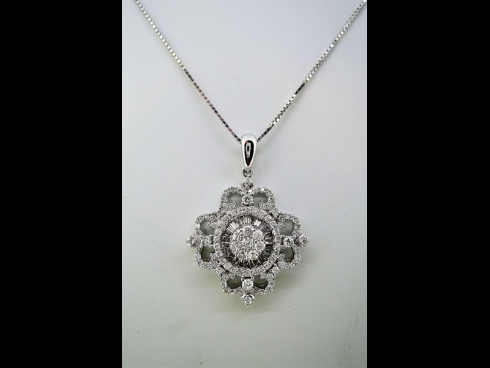 K18WGダイヤモンド（1.18ct）ネックレス
