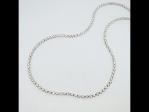 ダイヤ　ロングネックレス