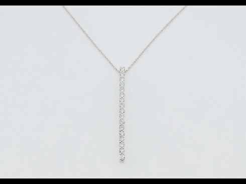 K18WG ダイヤモンド ペンダントネックレス