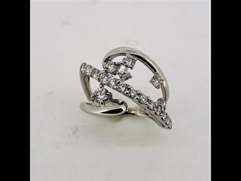 Ptダイヤモンド(1.016ct）リング