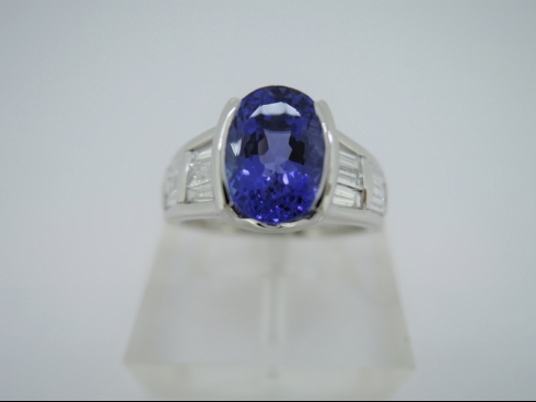 PT900 タンザナイト2.45ctﾀﾞｲﾔ0.45ct　リング
