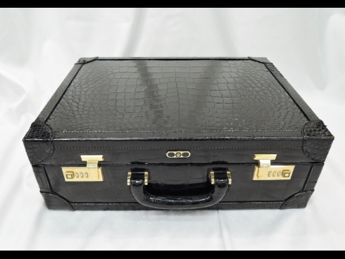 ジャルダンデサック　クロコダイルトランクケース      (USED)