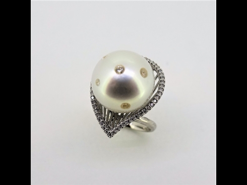 PT南洋真珠ダイヤモンドリング