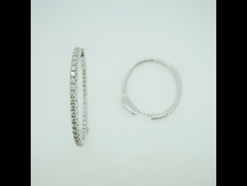 K18WGダイヤモンド（0.16ct）ピアス