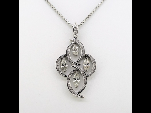 PTダイヤモンドペンダントネックレス(1.15ct)