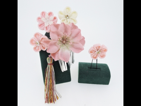 つまみ細工ふさ・ビラ付 コーム＆Ｕピン２点セット