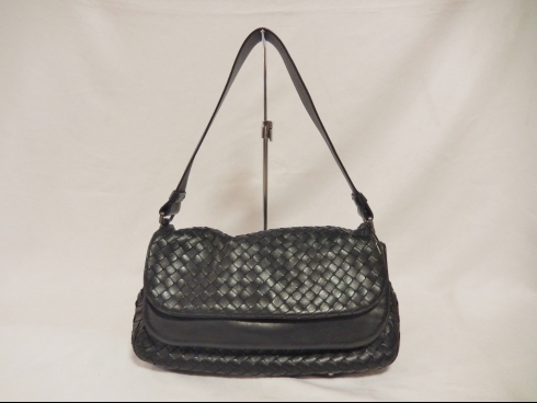 ボッテガヴェネタ　イントレチャートショルダー　　 (USED)