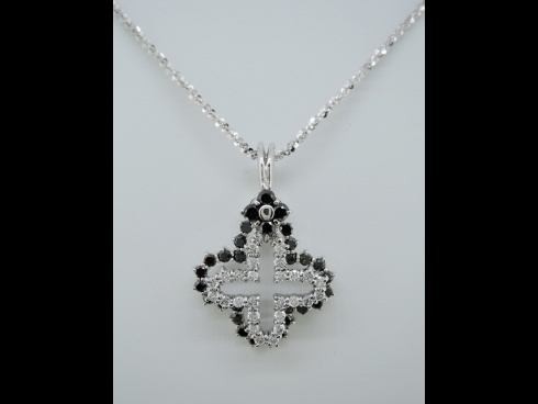 K18WGダイヤモンドペンダントネックレス　（1.53ct）