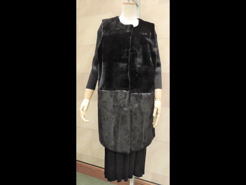 ミンクベスト　ブラック